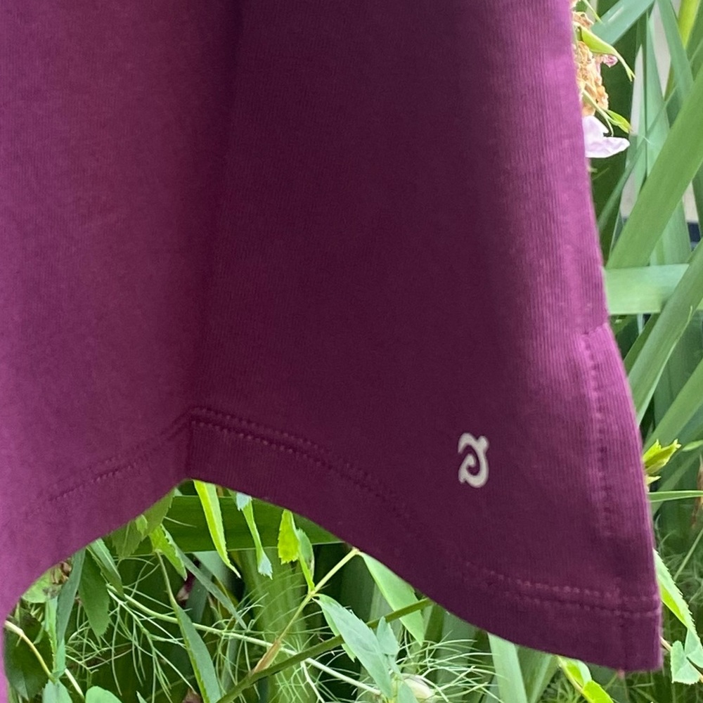 Peloton Pima Racer Tank Top - Picture 4 of 8